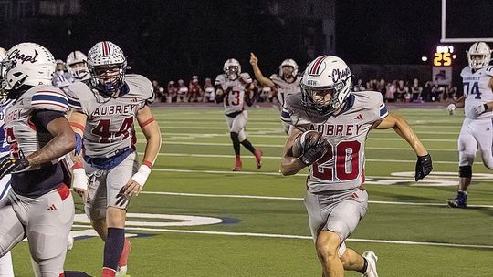 Aubrey earns W for Homecoming crowd