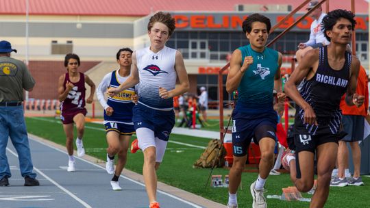 Aubrey girls, boys finish in Top 5, head to Regionals