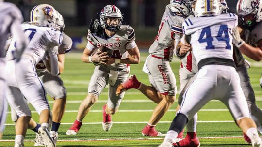 Aubrey works to stay in playoff contention