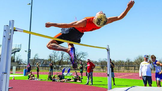 Bearcat day in the sun