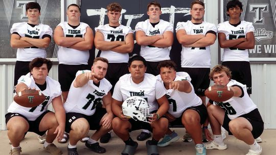 Bulldog O-line back on prowl