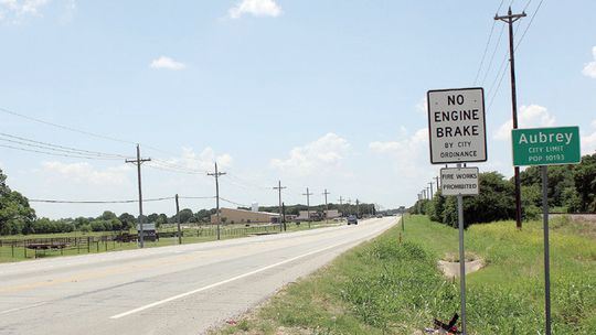 Cities extend Ray Roberts name