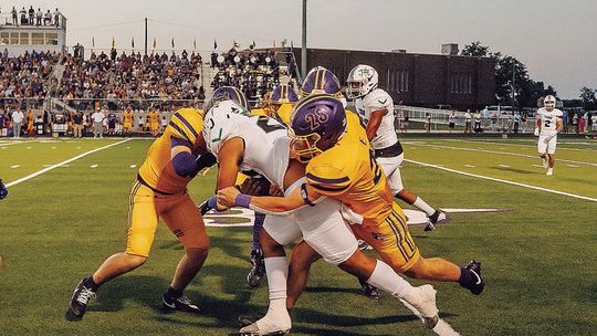 Edgewood Bulldogs edge out Tioga