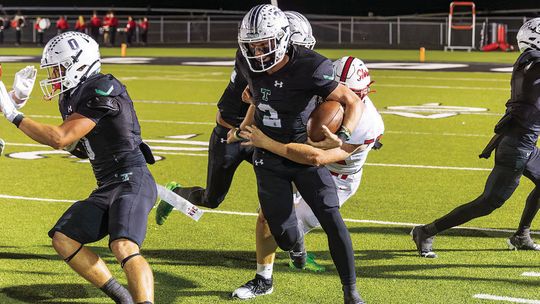Hornets sting Bulldogs