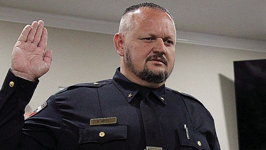 Krugerville swears in officers