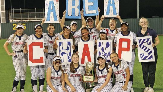 Lady Chaps steamroll Lady Eagles
