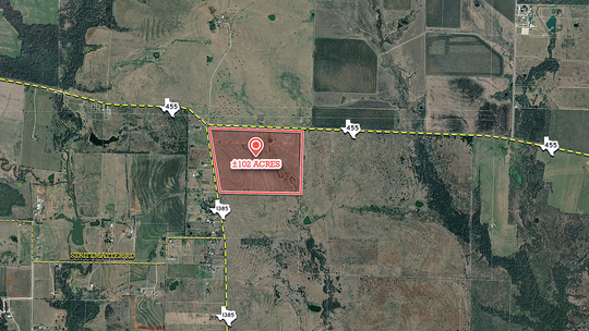 Land sells for business use on 1385