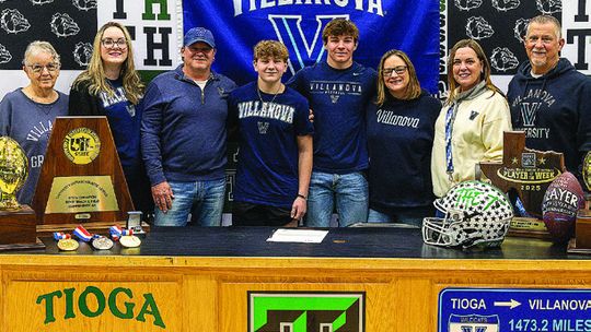 McAden signs with Villanova