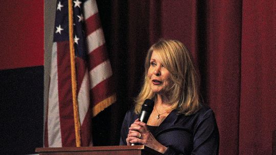 McNabb celebrates dedication, retirement