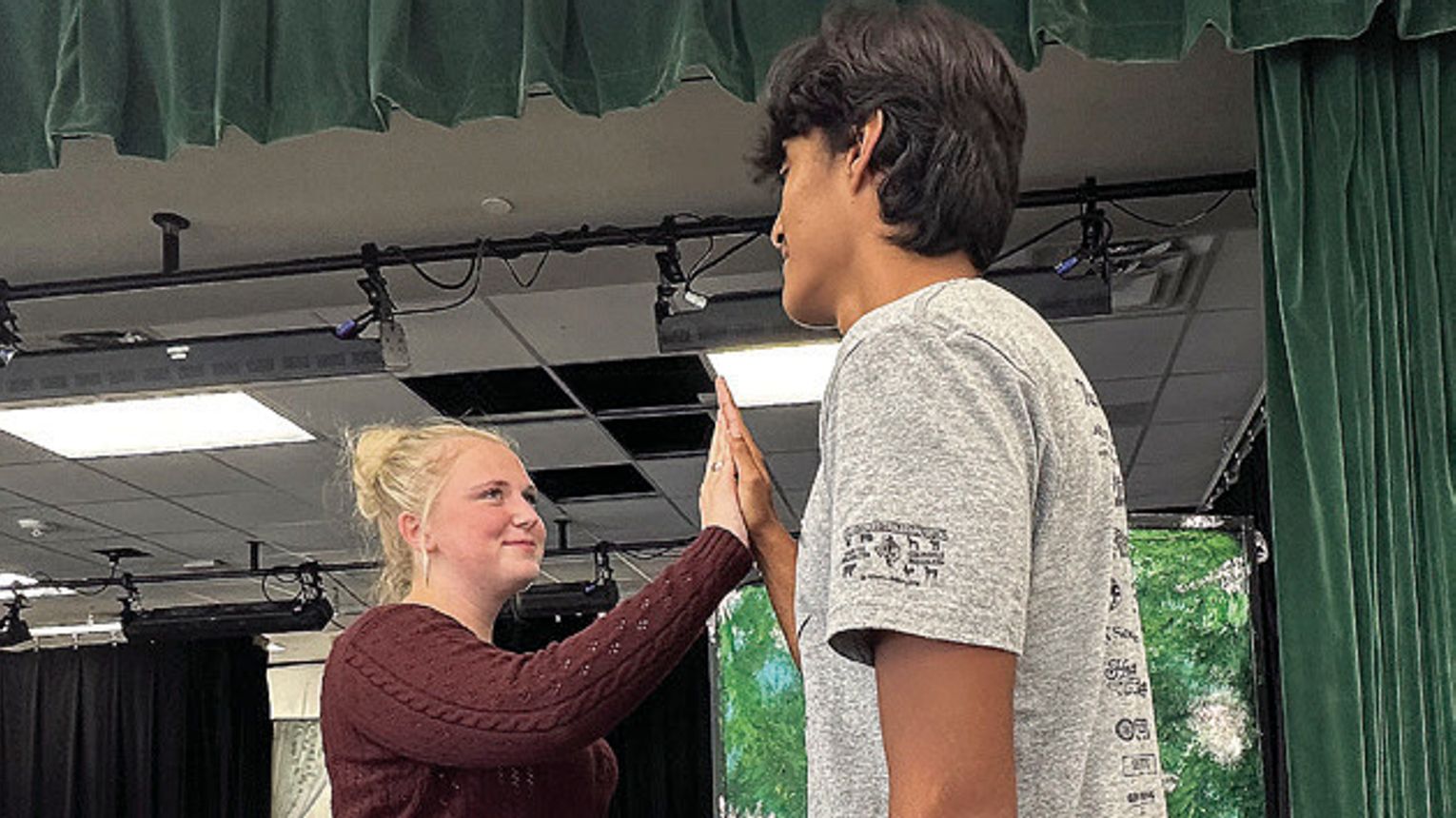 'Cinderella' to sparkle on THS stage