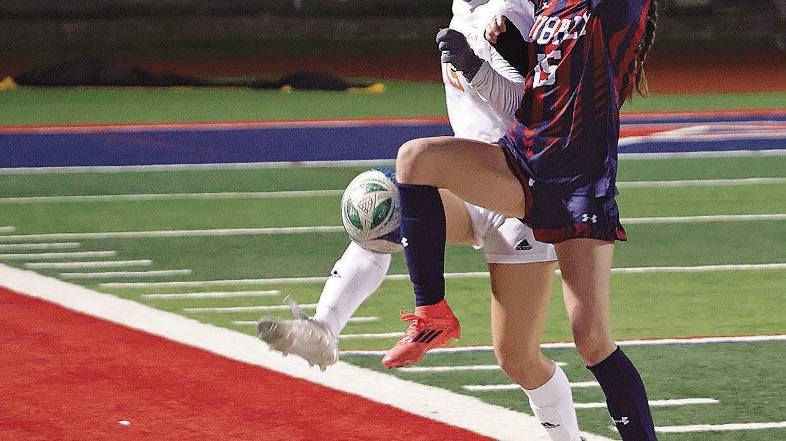 Lady Bobcats dismantle Lady Chaps