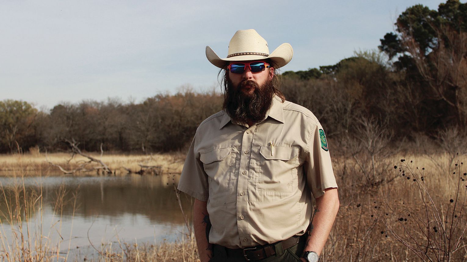 Justin Rizzo Weaver Weaver blends skills, love of nature at IDB