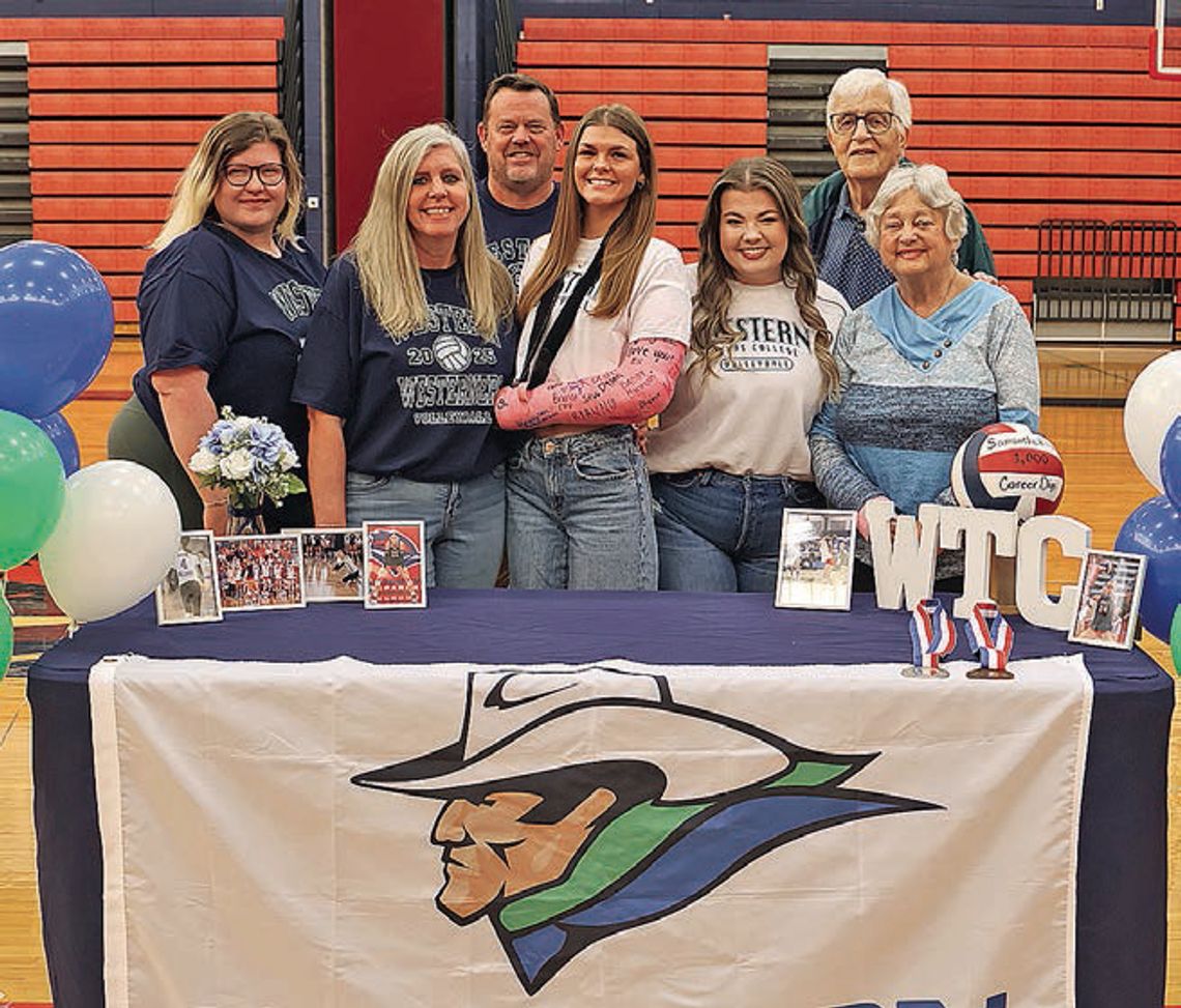 2 AHS seniors sign LOIs