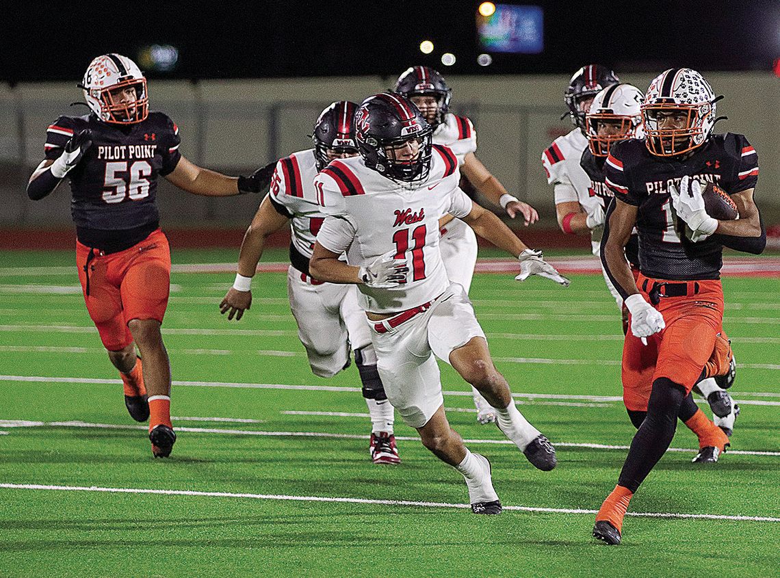 Bearcats clinch Round 1 win Bearcats clinch Round 1 win