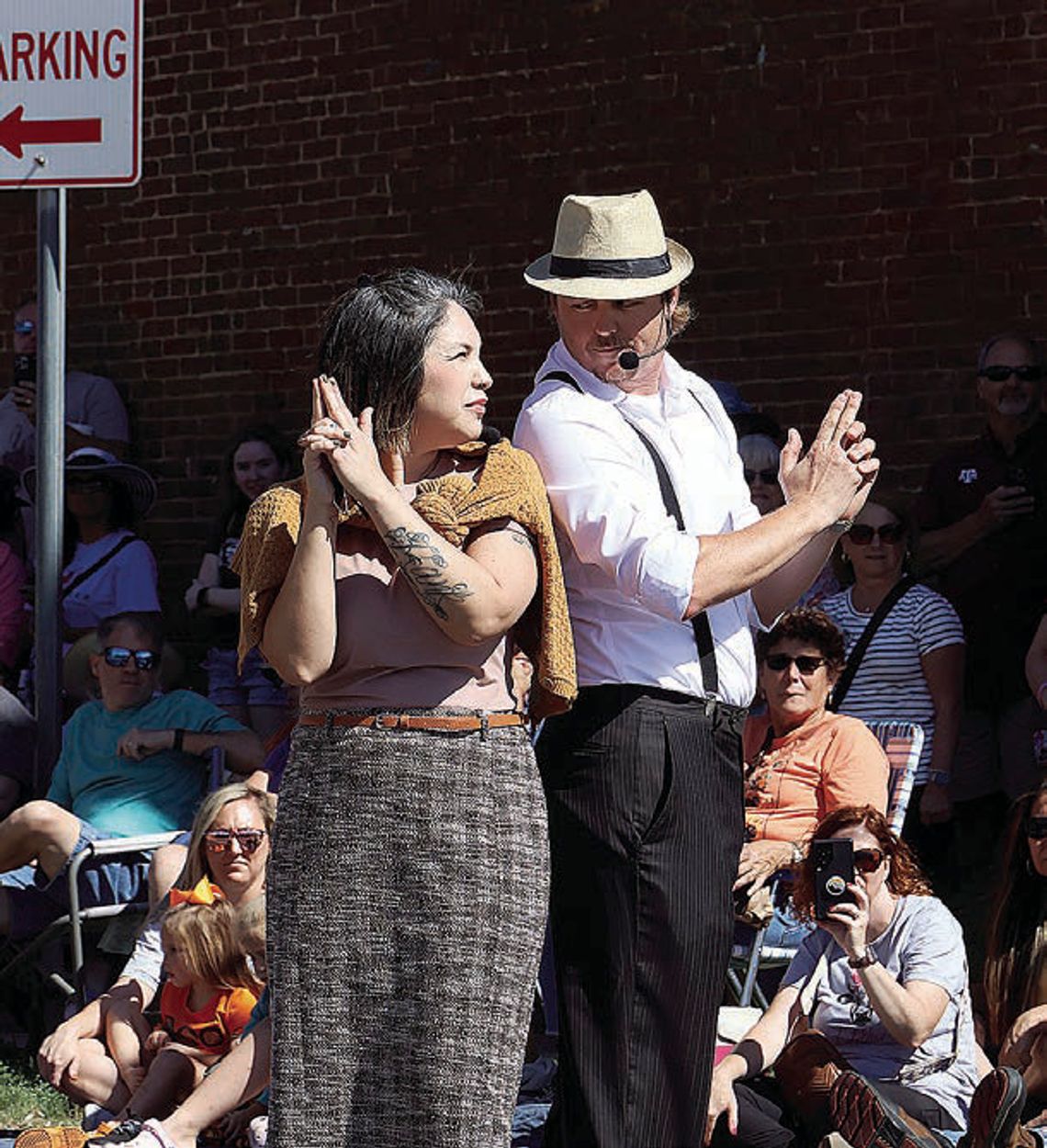 Bonnie & Clyde ride again