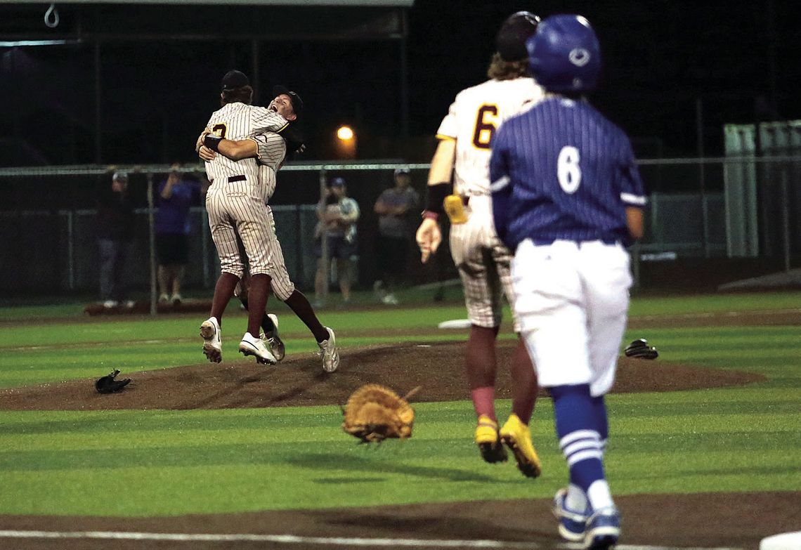 Collinsville to defend title in Austin