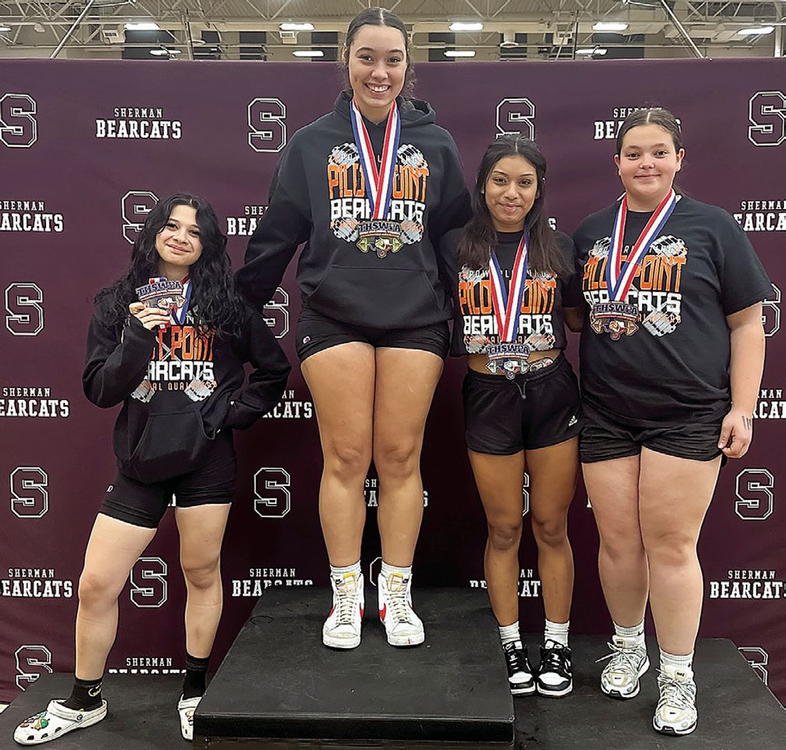 Lady Cats head to state in powerlifting