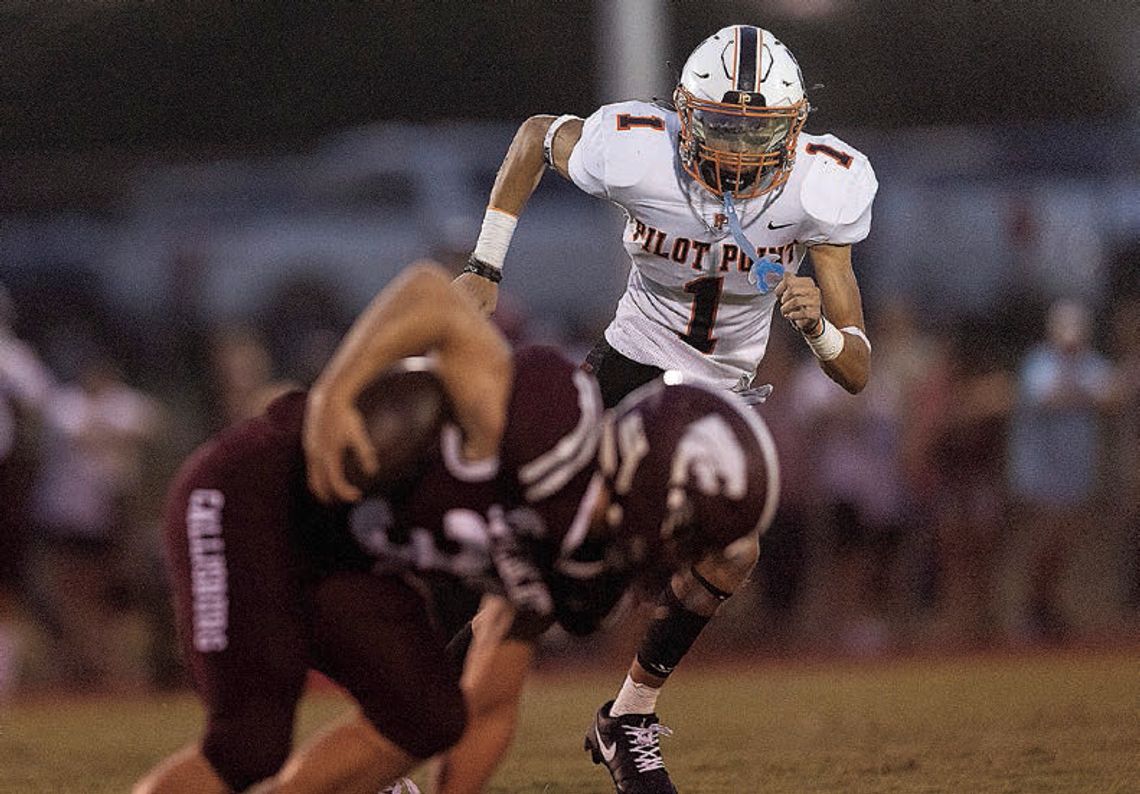 Pilot Point lines up Callisburg at home