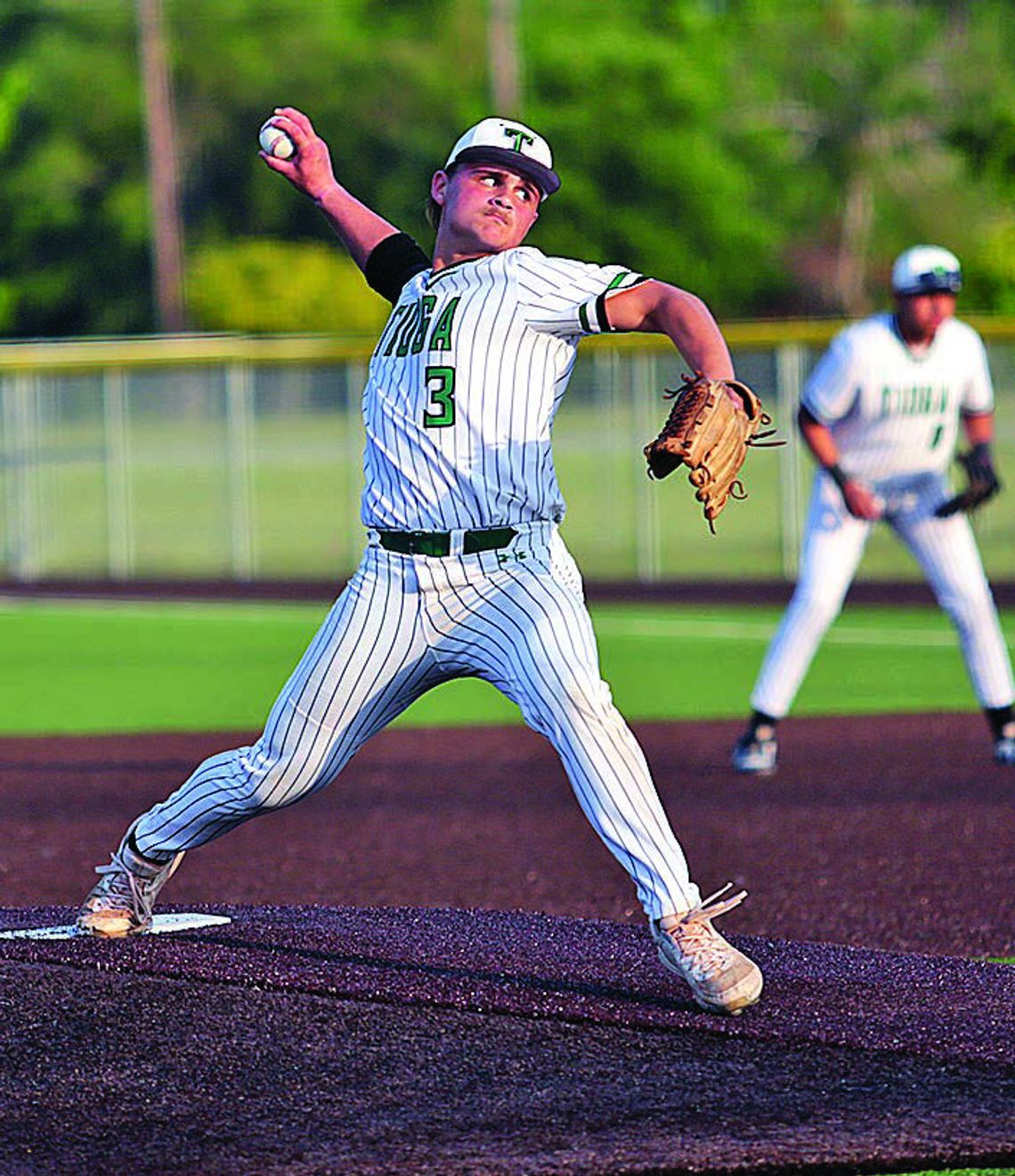 Pirates flatten Dogs
