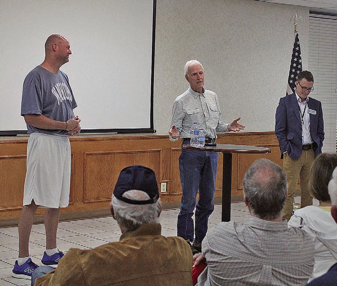 Residents resolute against White Oak